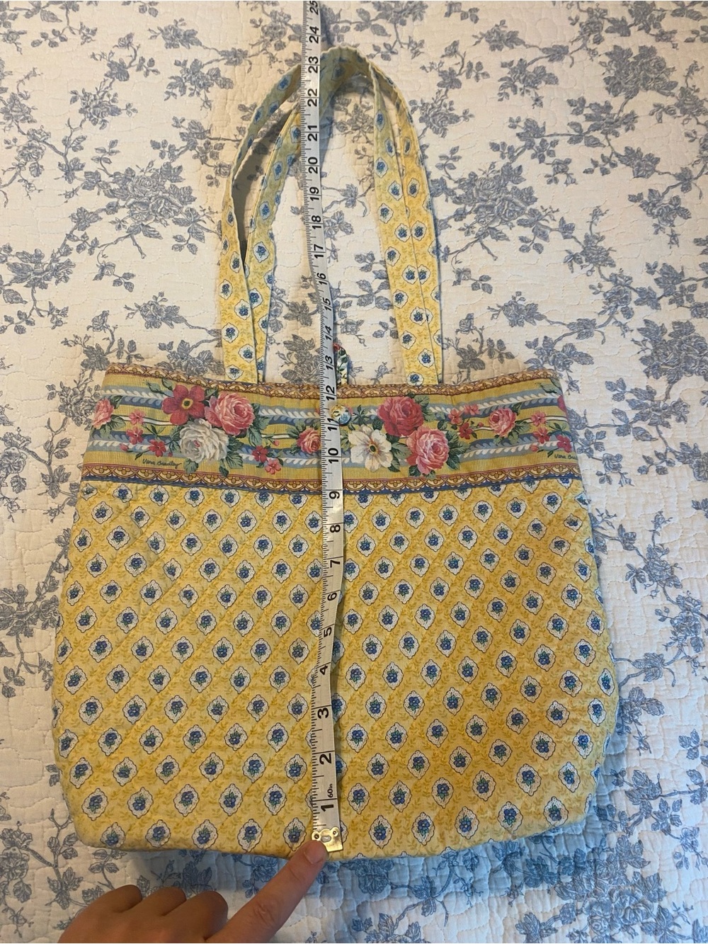 Vera Bradley Vintage Elizabeth Classic Tote Bag and Coin Pouch - Picture 10 of 12